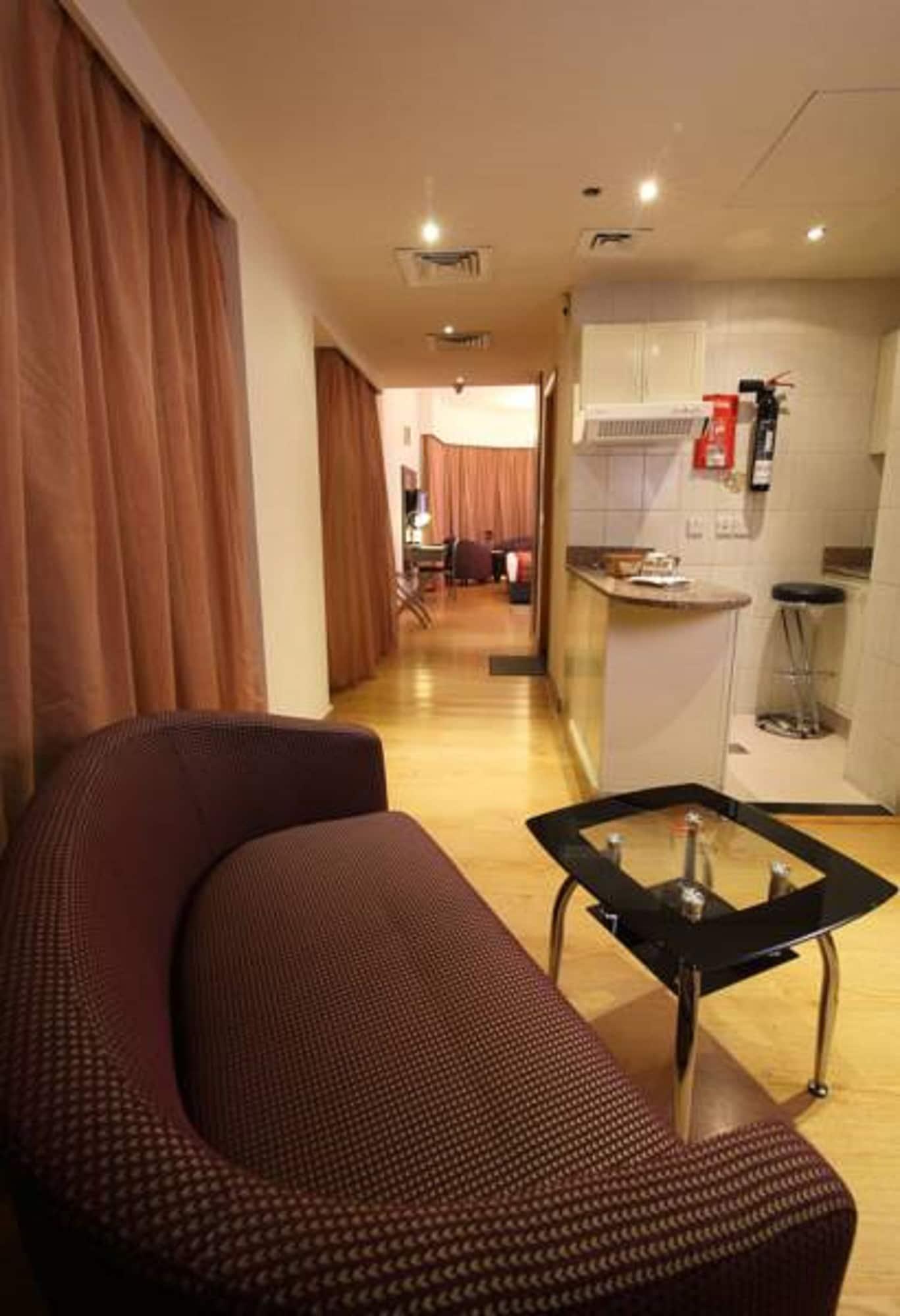 Florida City Hotel Apartments Дубай Екстериор снимка