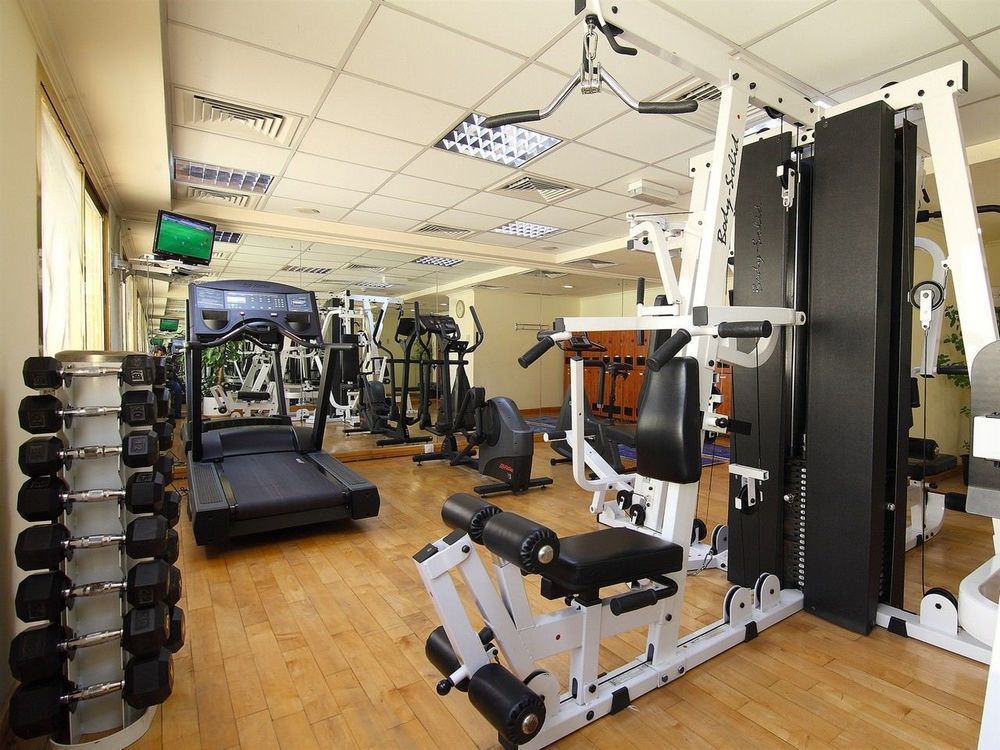 Florida City Hotel Apartments Дубай Екстериор снимка